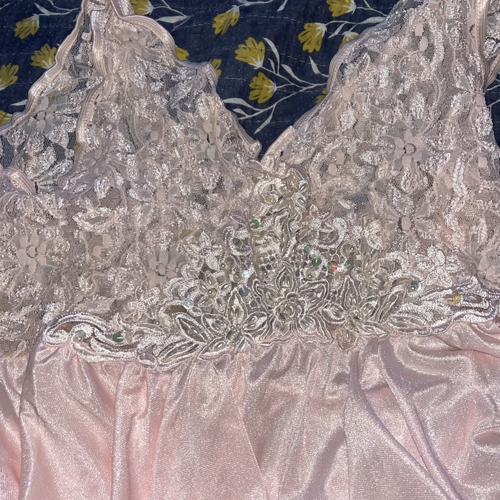 Pink lace slip Night gown top size Large